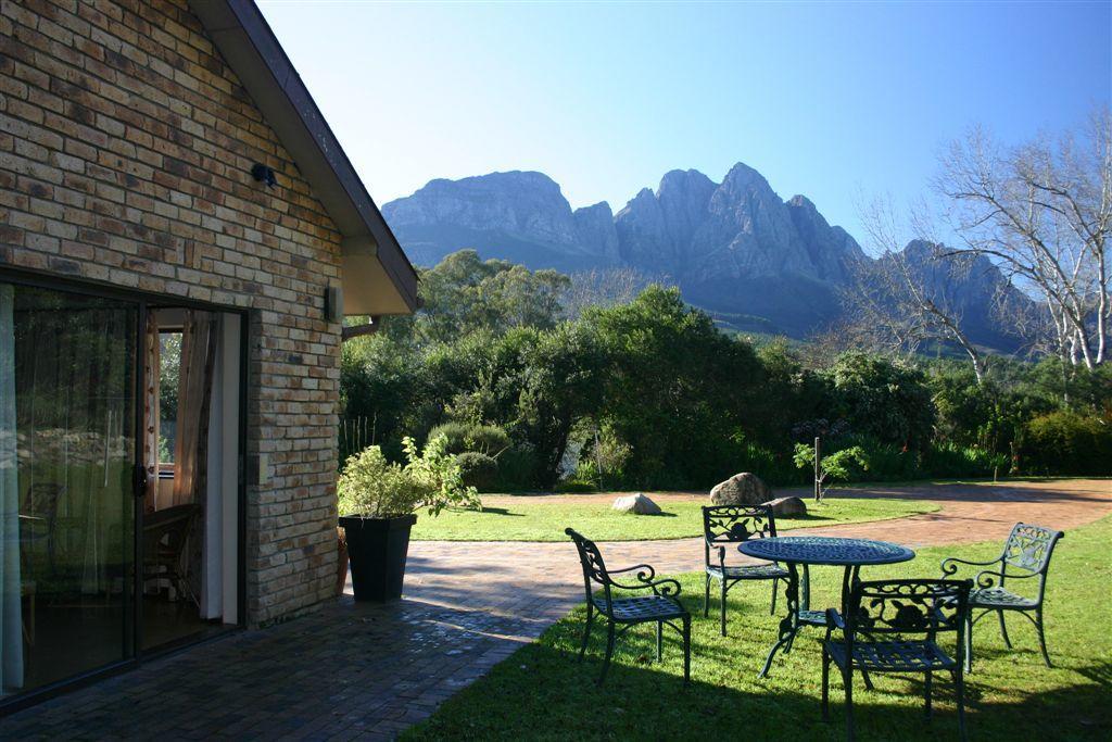 Kierie Kwaak Self Catering Villa Stellenbosch Exterior photo