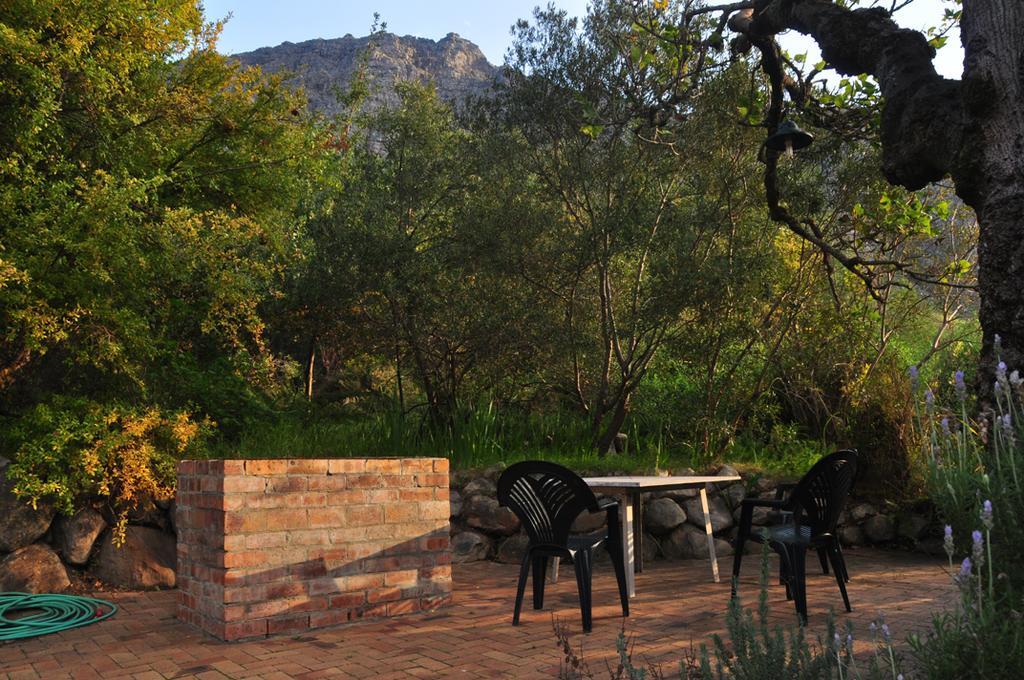 Kierie Kwaak Self Catering Villa Stellenbosch Exterior photo